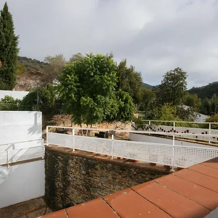 Alojamiento El Monasterio Hostel Almonaster la Real
